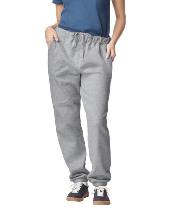 Softstyle Midweight Adult Pocket Sweatpants